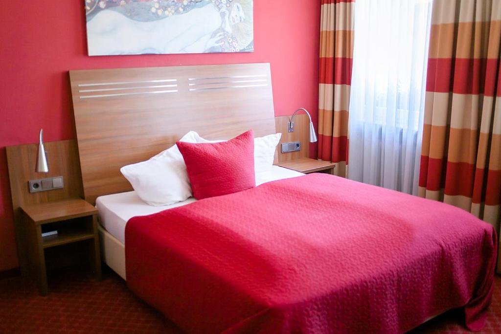 Hotel Brauereigasthof Schwanenbraeu Ebermannstadt Esterno foto